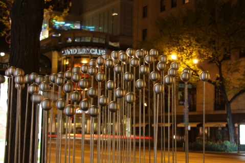 Sound Art Installation in Downtown Chicago, Image by Flickr user meironke